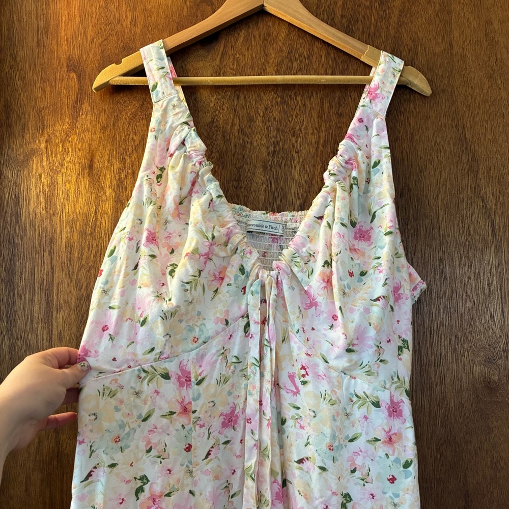Abercrombie Floral Sleeveless Maxi Dress - Picture 2 of 5